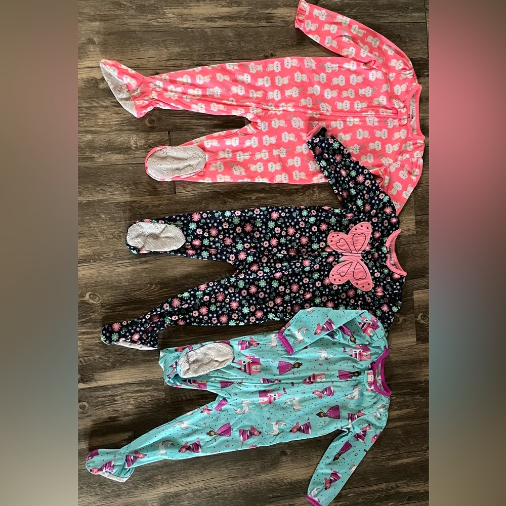 Bundle of Carters toddler onesie footie PJs 2T